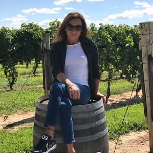 Meet your Posher, Rejeanne